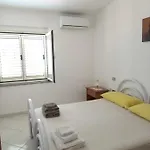 Santu Luisu Διαμέρισμα *